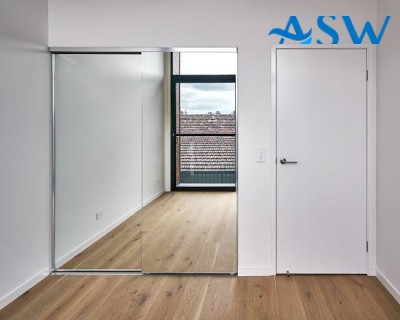 Frameless Sliding Wardrobe Doors Mirror Finish