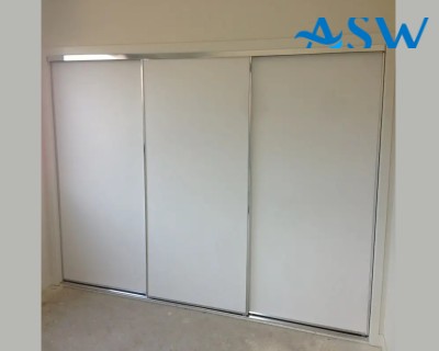 Fully Framed Sliding Wardrobe Doors 9mm Melamine board with White Finish