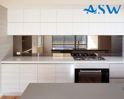 Custom made mirror toughened glass splashback